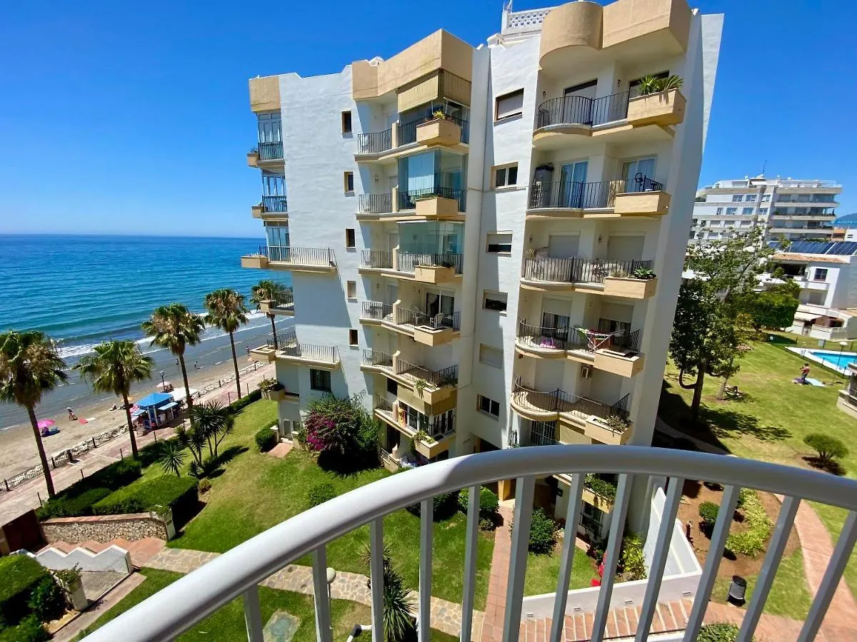 Apartment Overlooking The Beach Marbella 0*,  Spagna