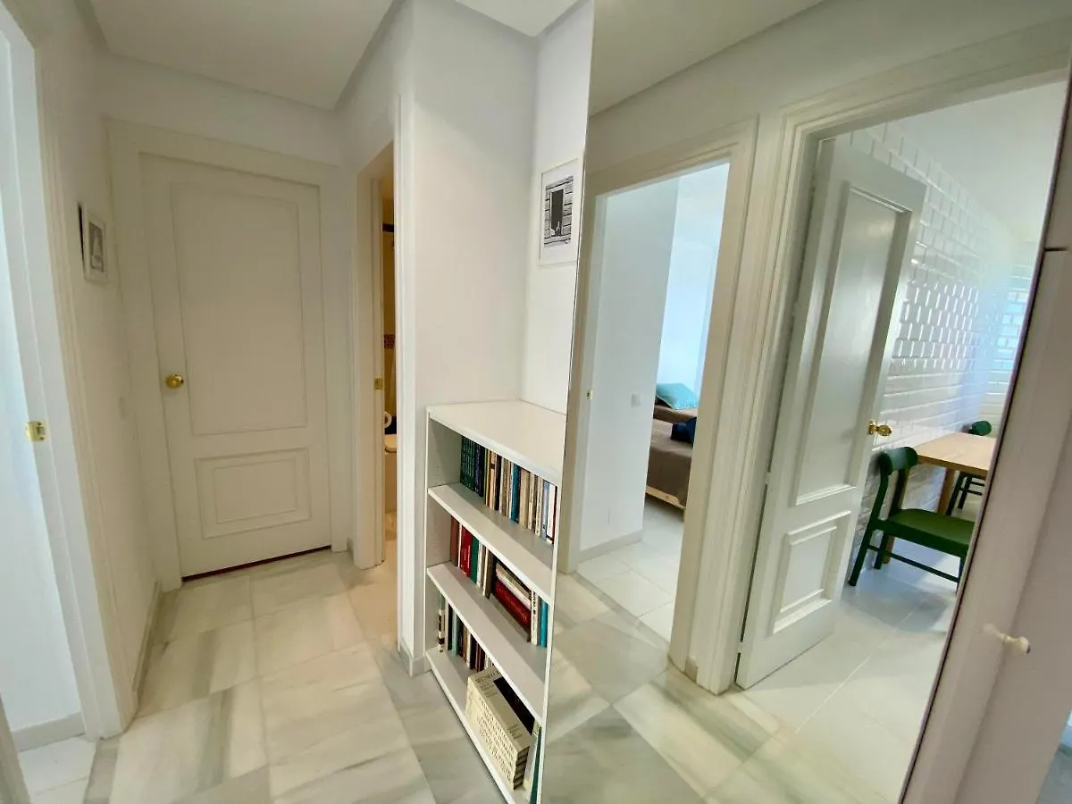 Apartment Overlooking The Beach Marbella